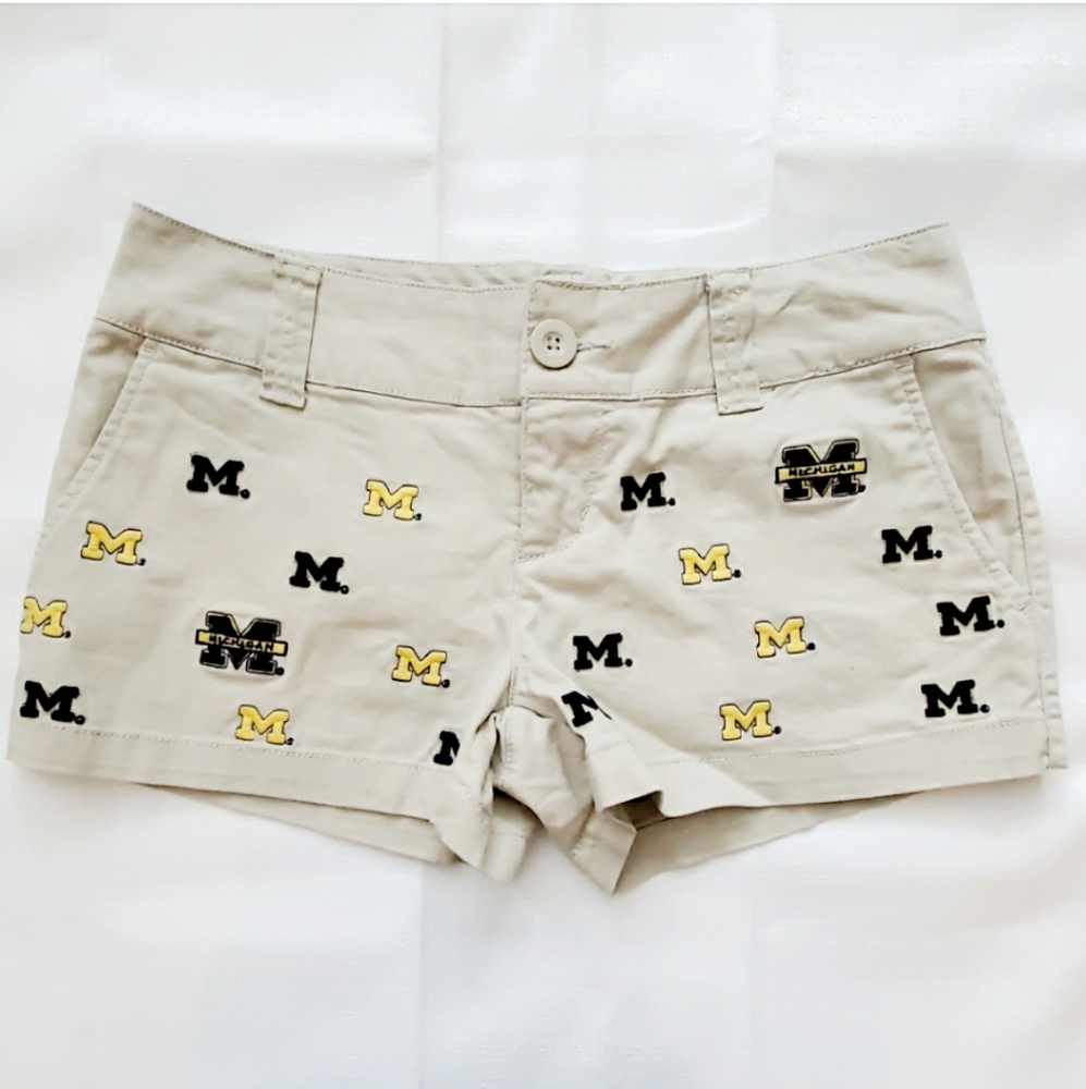 Girls e5 College Classic Michigan Shorts